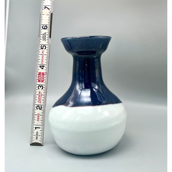 Art Studio Pottery Two-Tone Ceramic Vase In Blue & White Glaze 5.25"H Minimalist - Picture 7 of 9